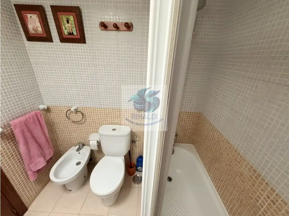 Baño de Dúplex en venta en Caleta de Fuste