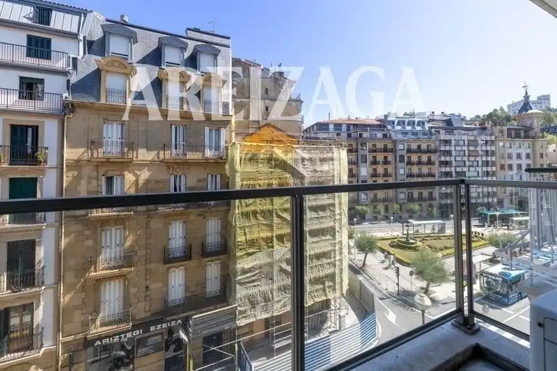 Piso con terraza en venta en Calle Zubieta, imagen 42