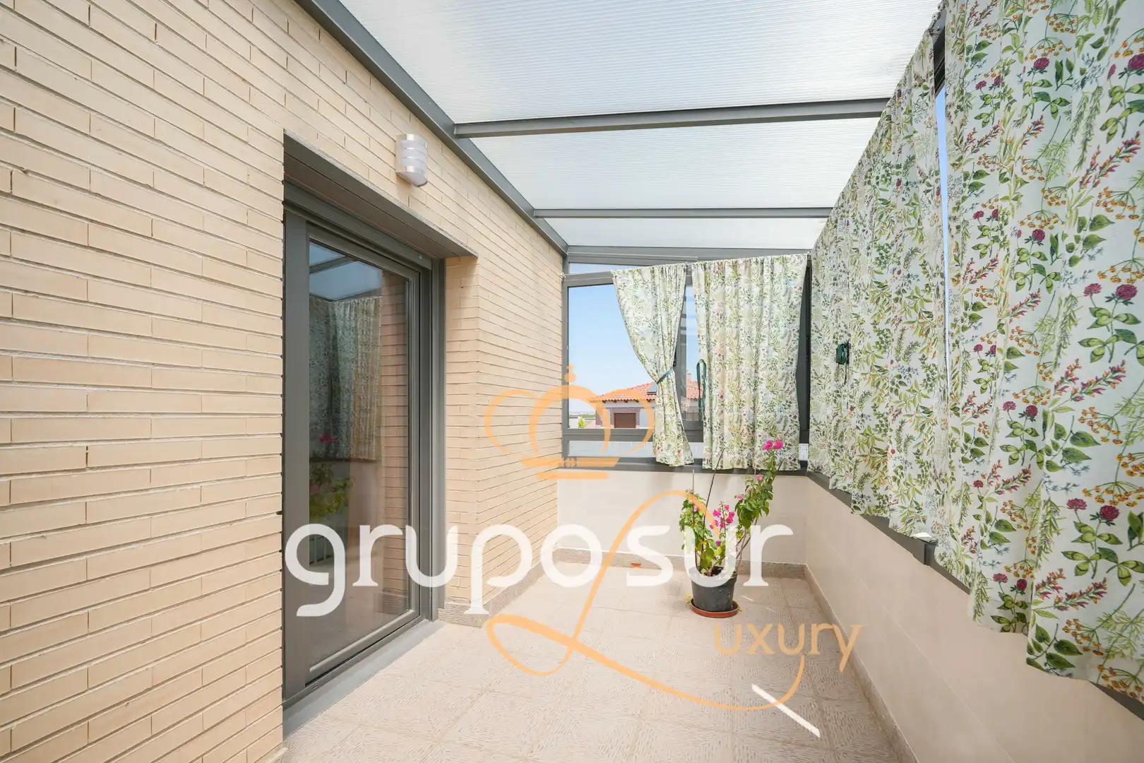 Terraza de Casa o chalet en venta en Aldeamayor de San Martín con Calefacción, Jardín privado y Terraza
