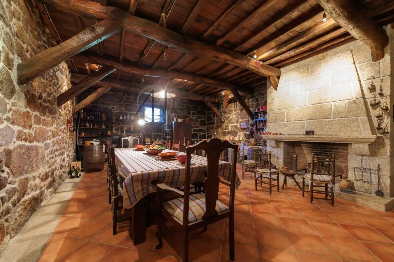 Comedor de Finca rústica en venta en Verín con Calefacción, Jardín privado y Parquet