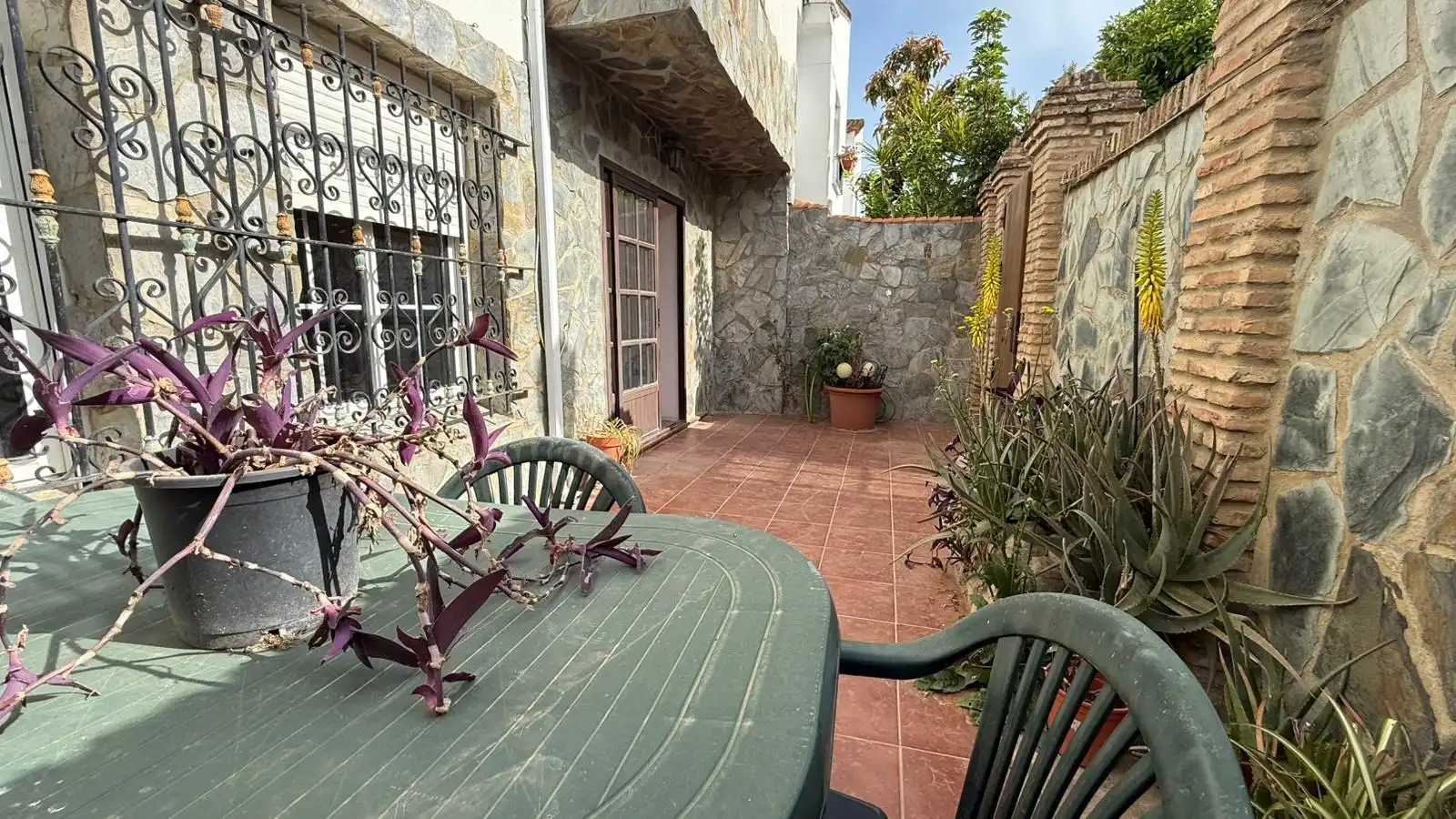 Terraza de Casa adosada en venta en Chiclana de la Frontera con Aire acondicionado y Trastero