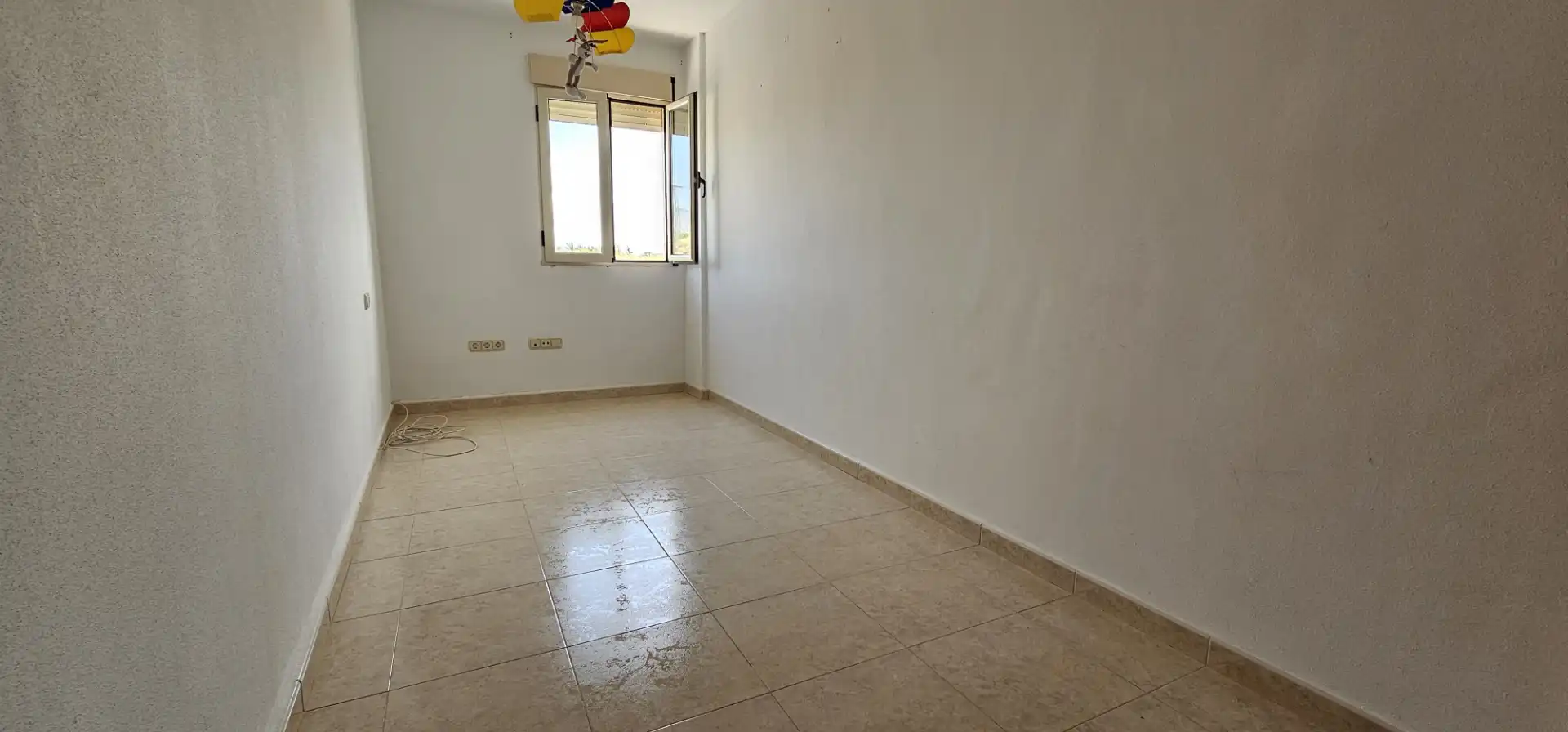 Dormitori de Casa adosada en venda en Totana amb Aire condicionat, Moblat i Forn