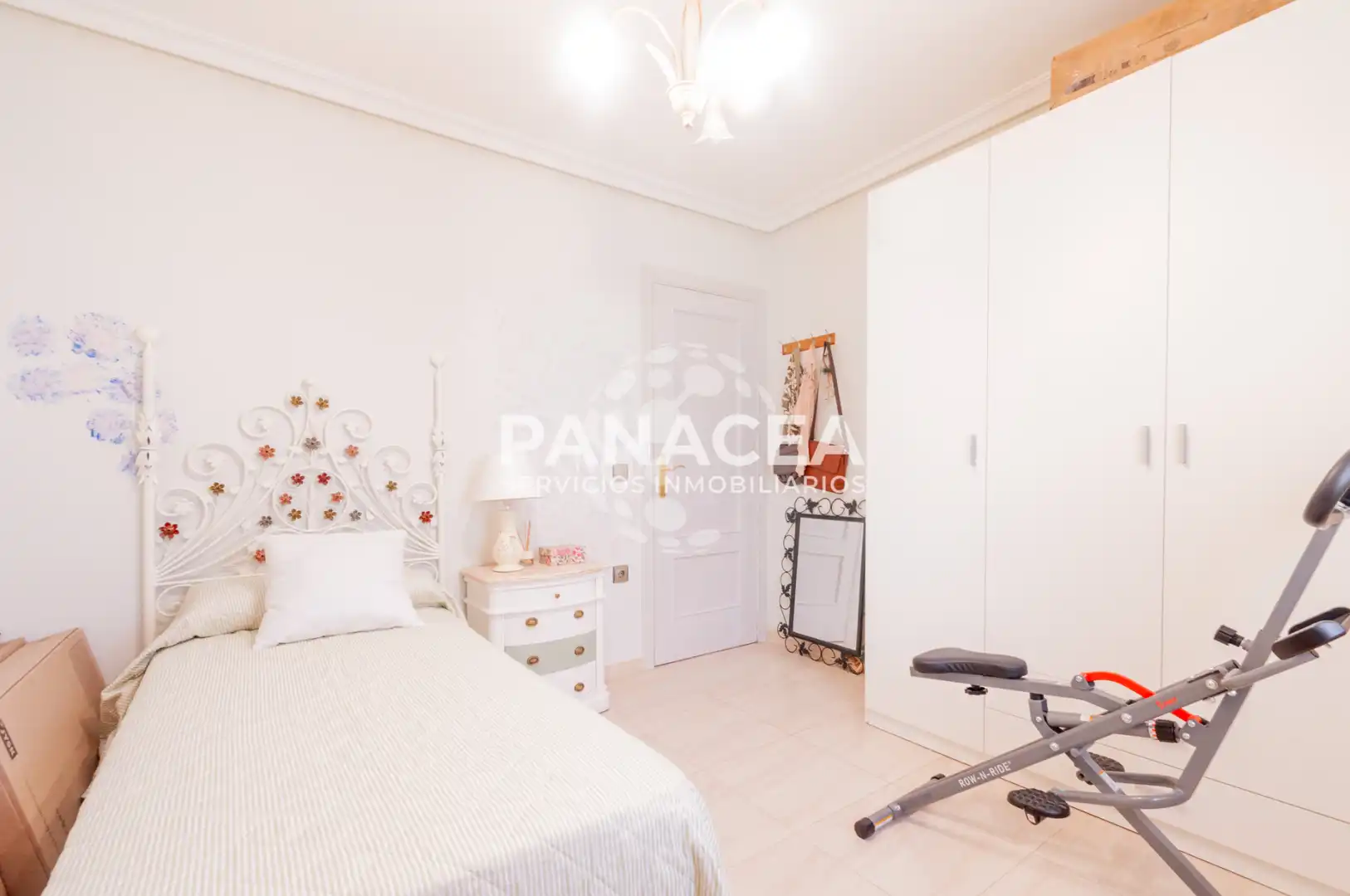 Schlafzimmer von Wohnung zum Verkauf in Roquetas de Mar mit Möbliert, Ofen und Mikrowelle