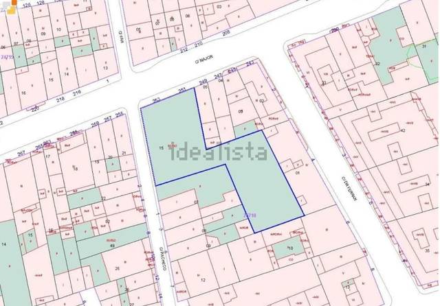 Terreno residencial en Venta en Centre