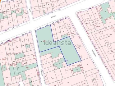 Terreno residencial en venta en Centre