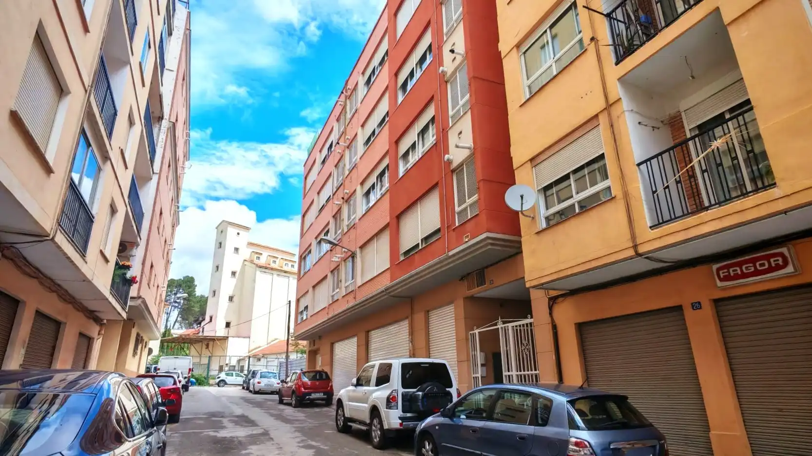 Vista exterior de Piso en venta en Requena