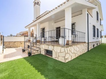 Haus mit Pool zum Verkauf in San Javier ciudad