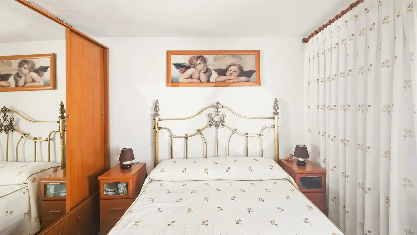 Bedroom of Flat for sale in Madrid  with Air Conditioner, Heating and Terrace