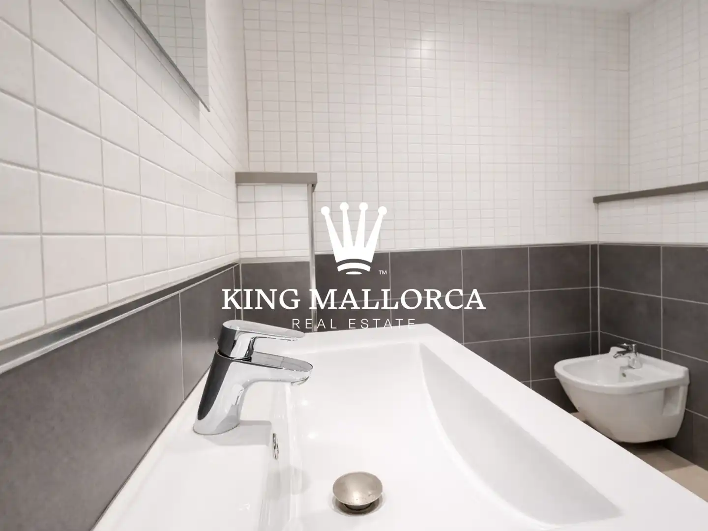 Baño de Ático en venta en Calvià con Aire acondicionado, Calefacción y Terraza