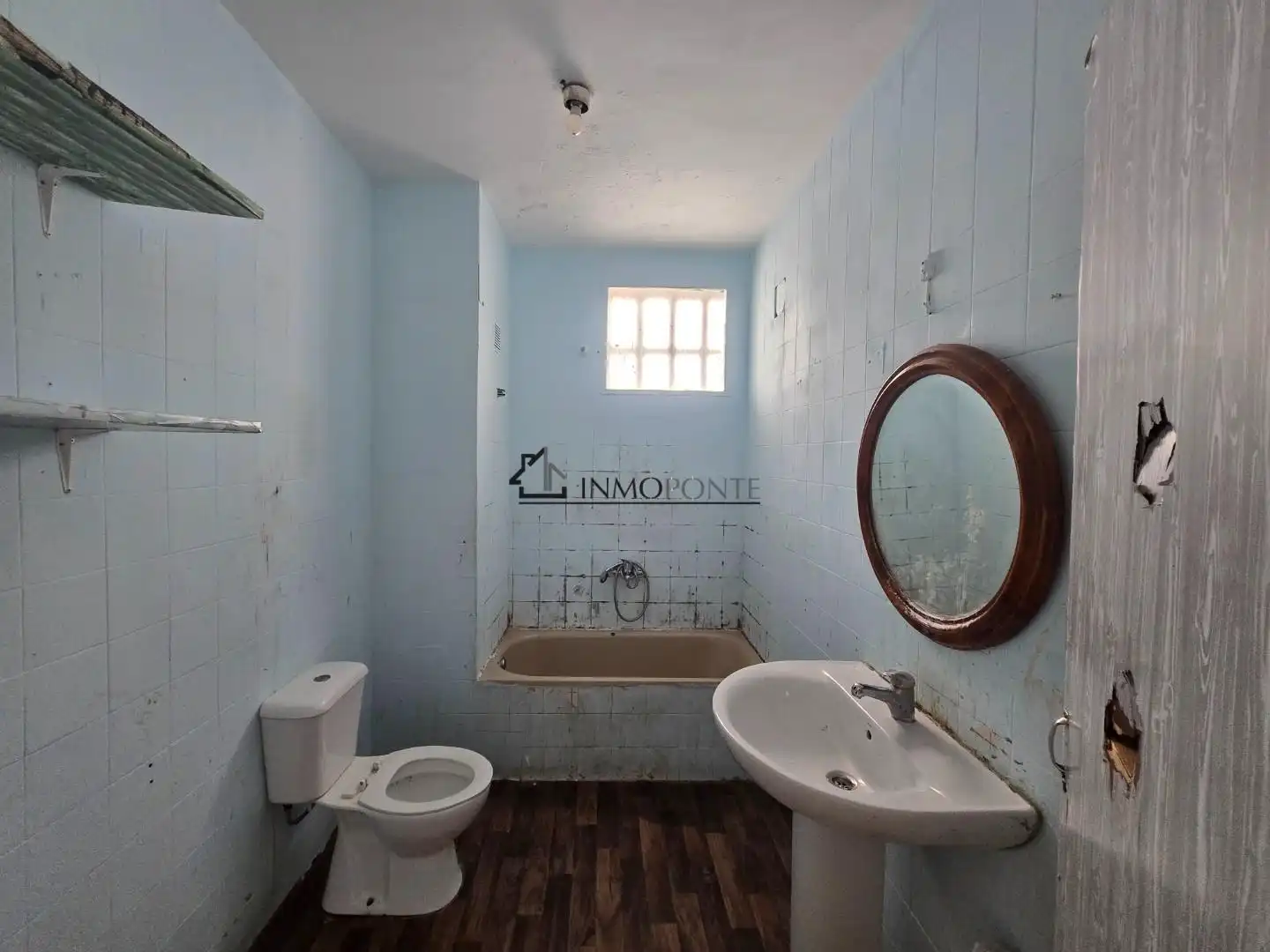 Baño de Piso en venta en Vilagarcía de Arousa con Calefacción y Terraza