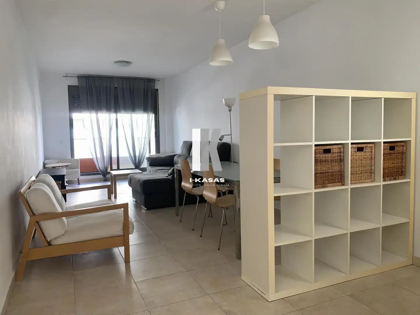Living room of Flat for sale in El Puerto de Santa María  with Air Conditioner, Terrace and Storage room