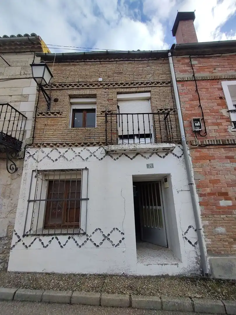 Detached homes for sale in Santa Maria, Esguevillas de Esgueva