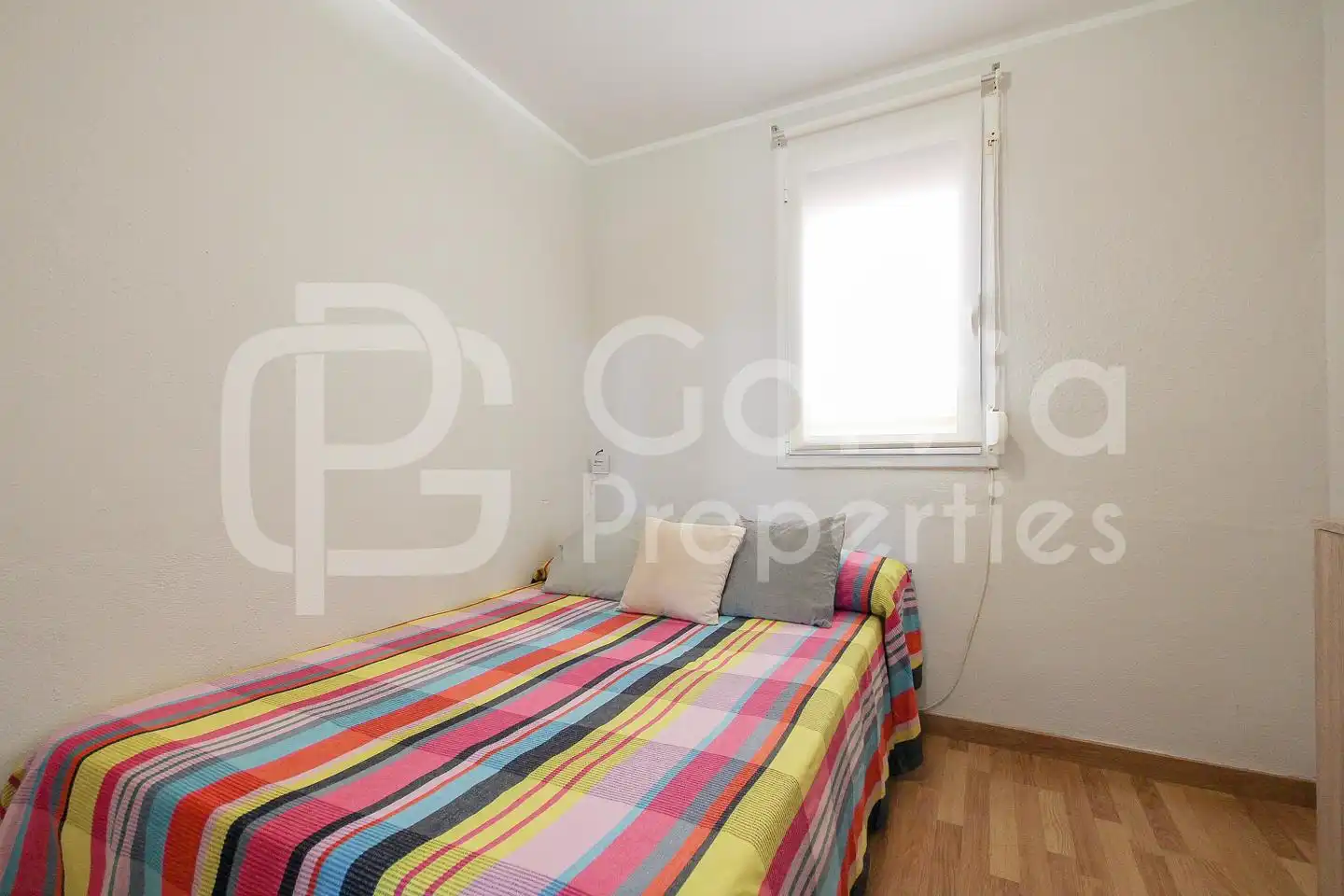 Dormitori de Planta baixa en venda en Castelldefels amb Parquet, Terrassa i Moblat