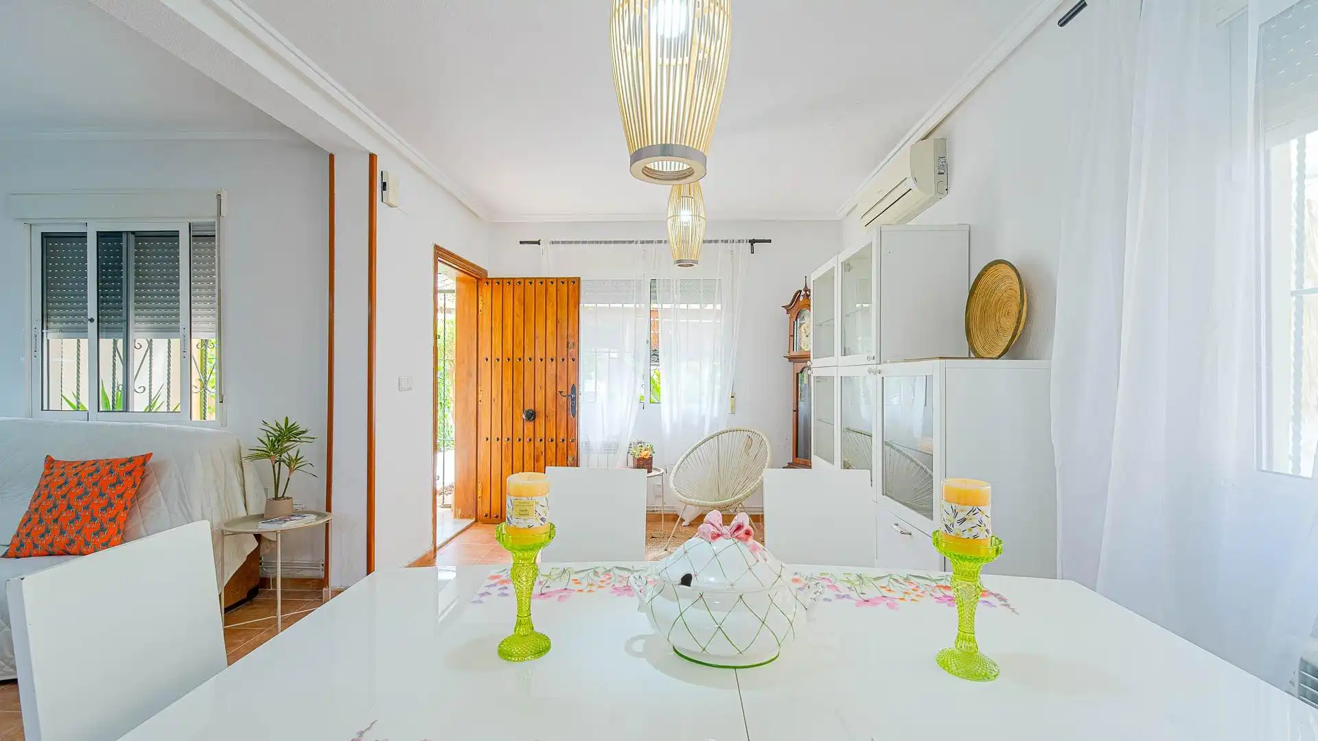 Comedor de Casa adosada en venta en Orihuela con Aire acondicionado, Calefacción y Jardín privado