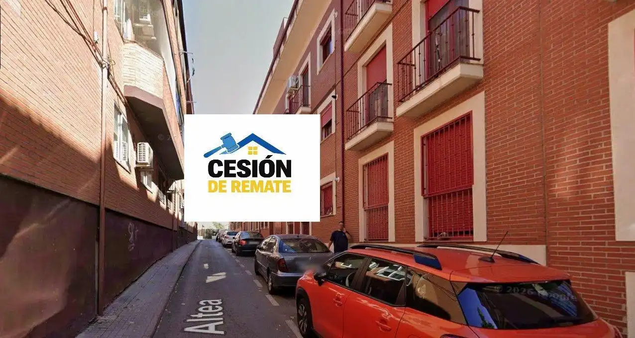 Pis amb ascensor en venda a Velilla de San Antonio