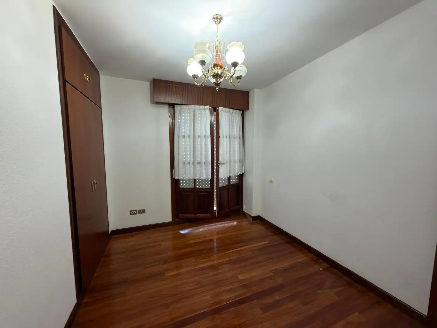 Habitación de Piso en venta en Dima  con Calefacción