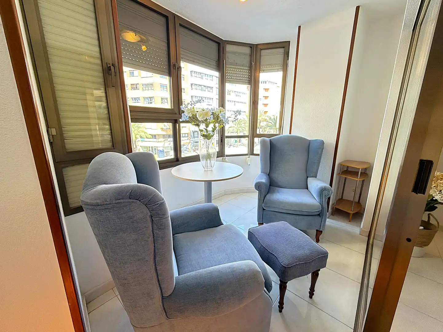 Sala de estar de Piso de alquiler en Alicante / Alacant con Aire acondicionado, Terraza y Amueblado