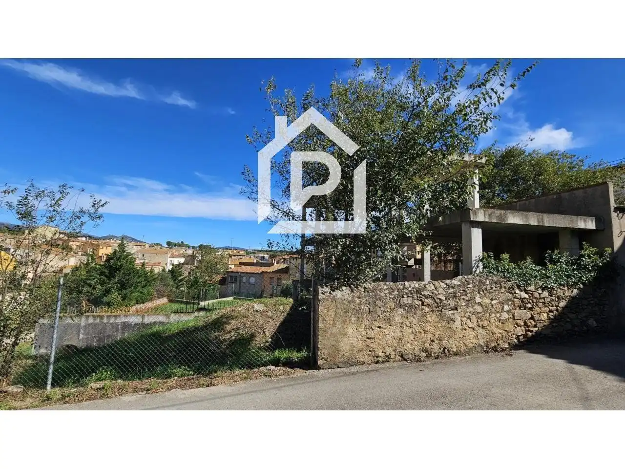 Außenansicht von Grundstücke zum Verkauf in Capmany, Girona