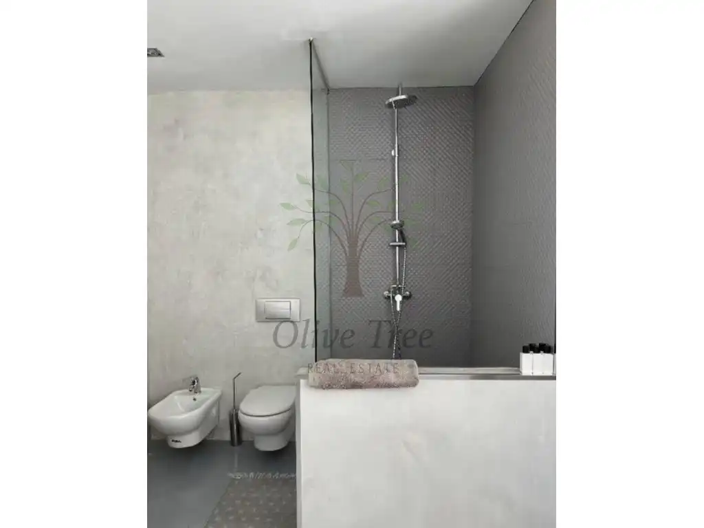 Duplexes for rent in Calle De Viena, Roca Llisa