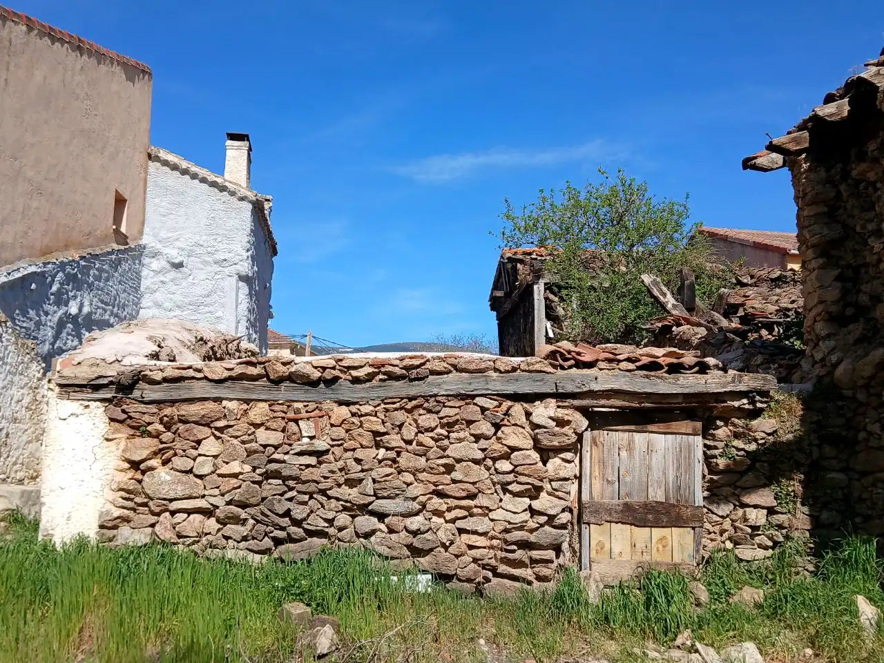 Außenansicht von Residential zum Verkauf in Gargantilla del Lozoya