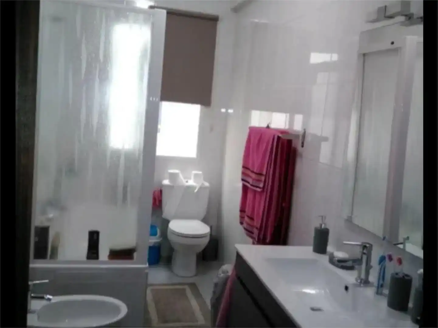 Baño de Piso en venta en Cabezuela del Valle con Amueblado y Balcón