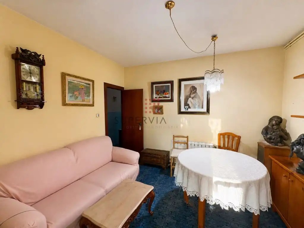 Sala d'estar de Àtic en venda en Barcelona