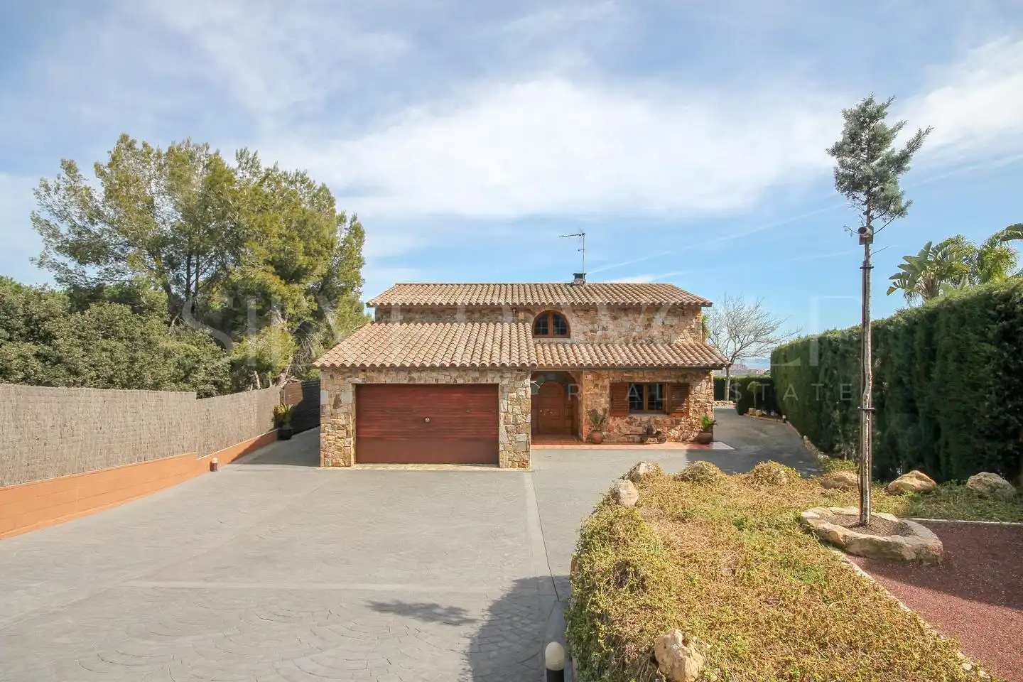Vista exterior de Casa o xalet en venda en Argentona amb Aire condicionat, Calefacció i Jardí privat