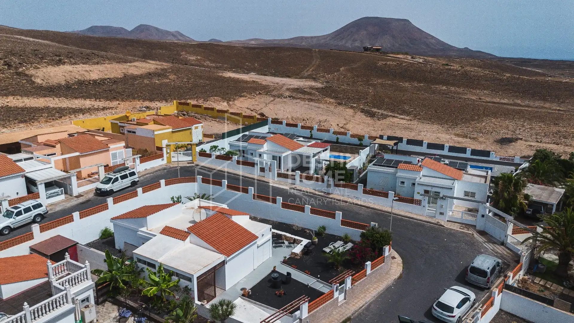 Vista exterior de Casa o xalet en venda en La Oliva amb Jardí privat, Terrassa i Traster