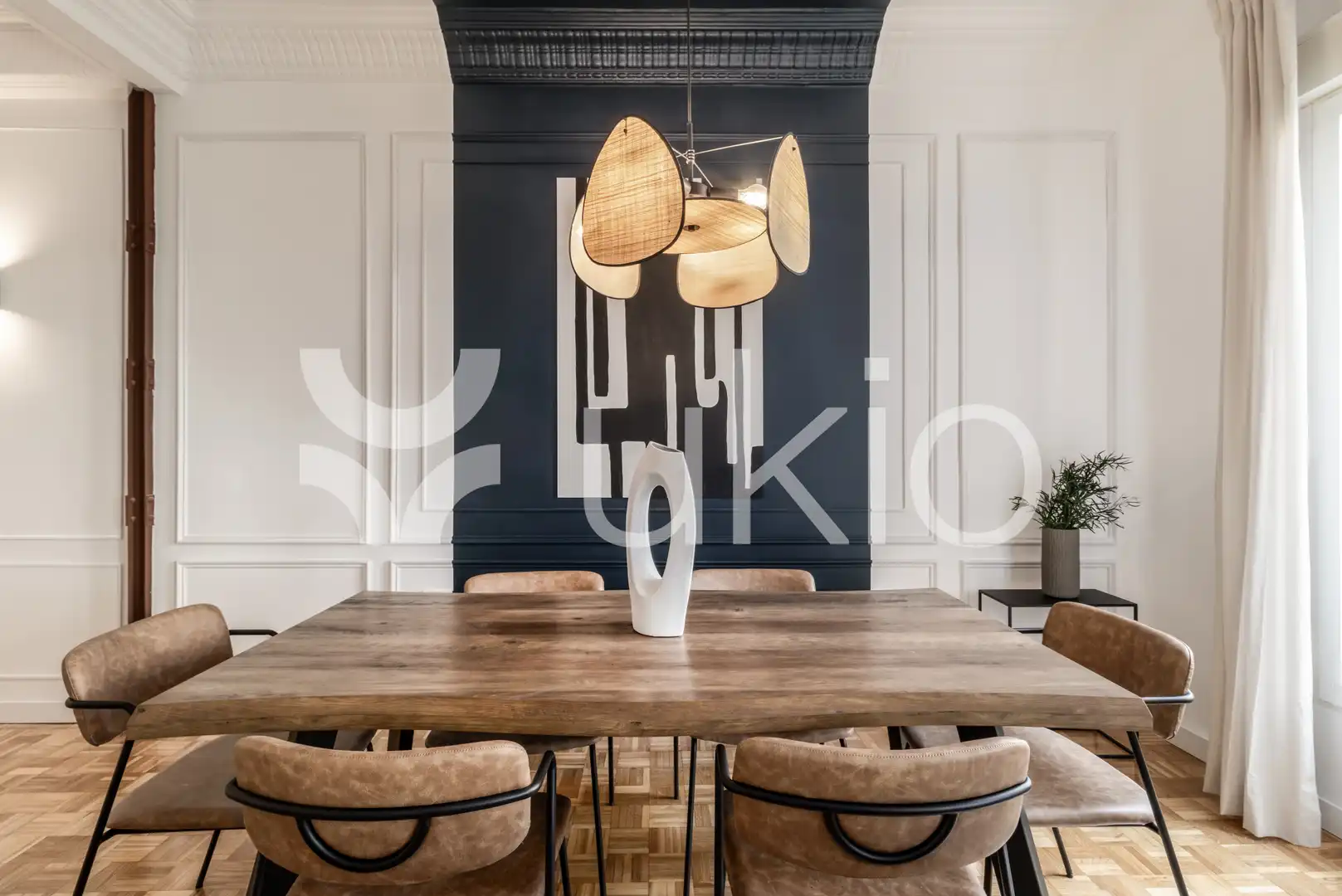 Comedor de Apartamento de alquiler en Madrid con Aire acondicionado, Calefacción y Amueblado