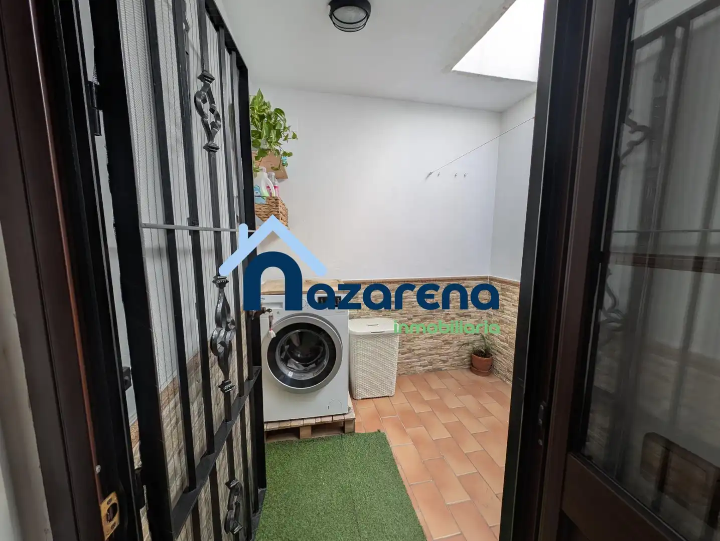 Casa adosada en venta en Dos Hermanas con Aire acondicionado