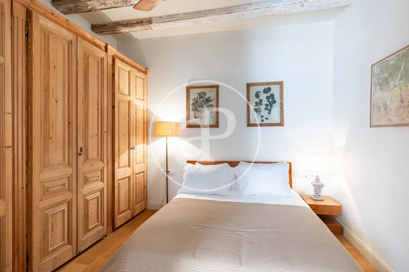 Bedroom of Flat for sale in Barcelona  with Heating, Furnished and Balcony