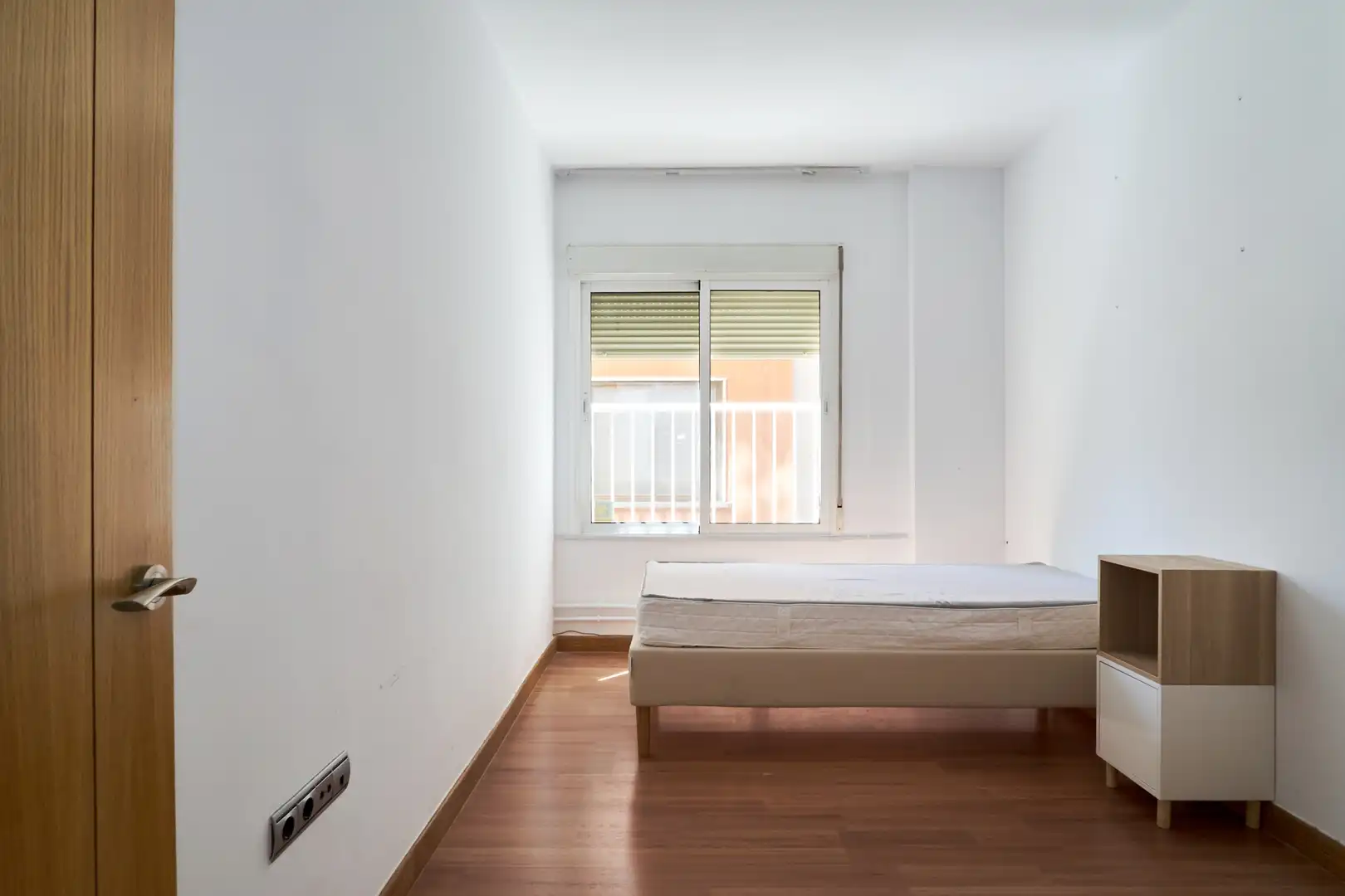 Schlafzimmer von Wohnung zum Verkauf in Jaén mit Klimaanlage, Heizung und Parkett
