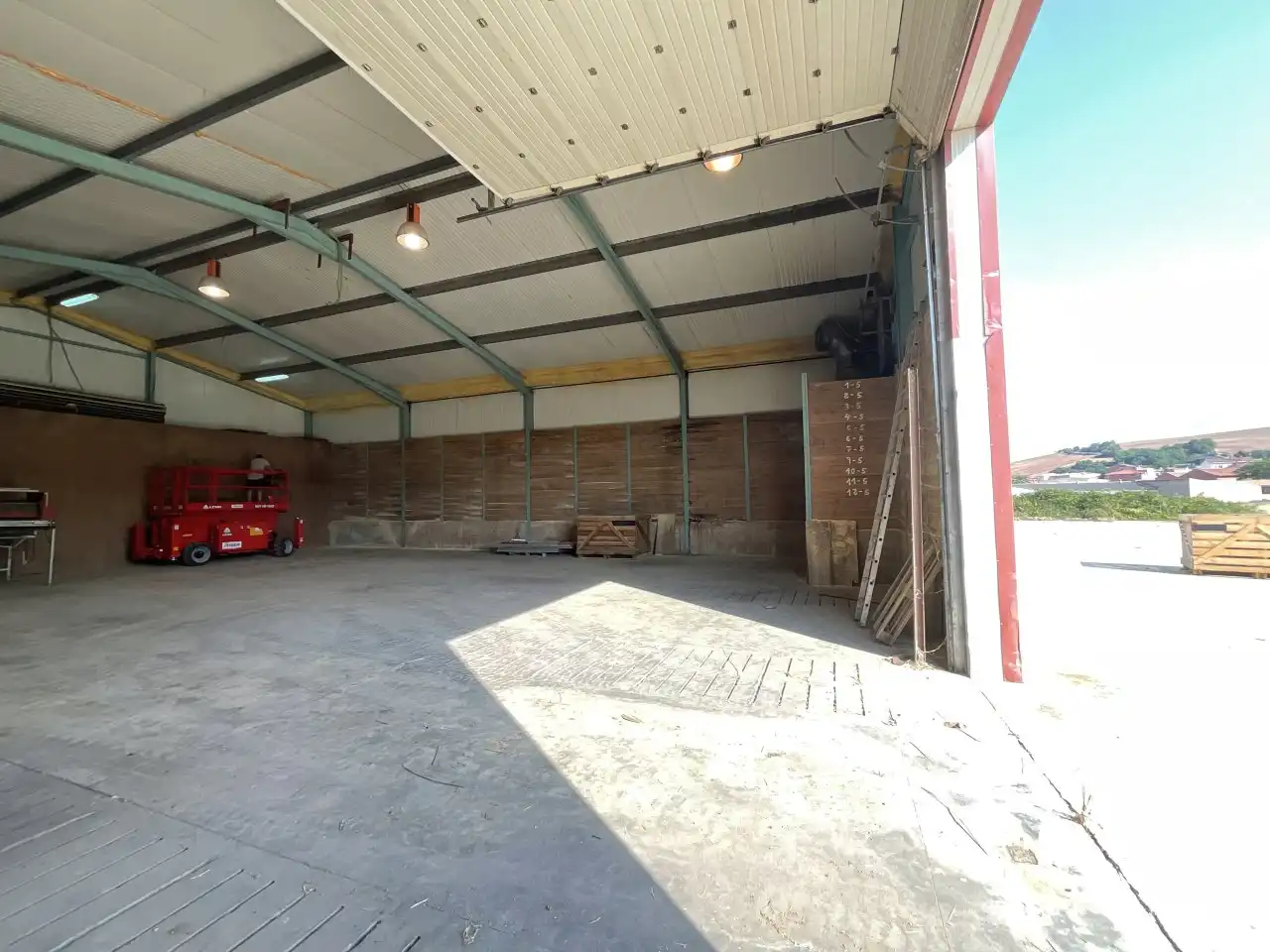 Aparcament de Nau industrial en venda en Villar de Torre