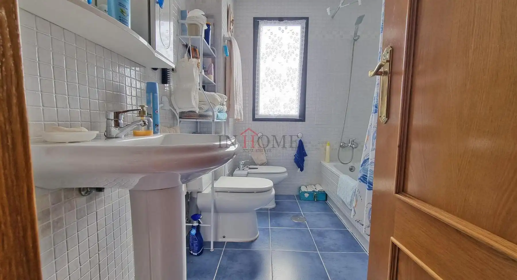 Habitación de Apartamento en venta en Benidorm con Aire acondicionado, Terraza y Amueblado