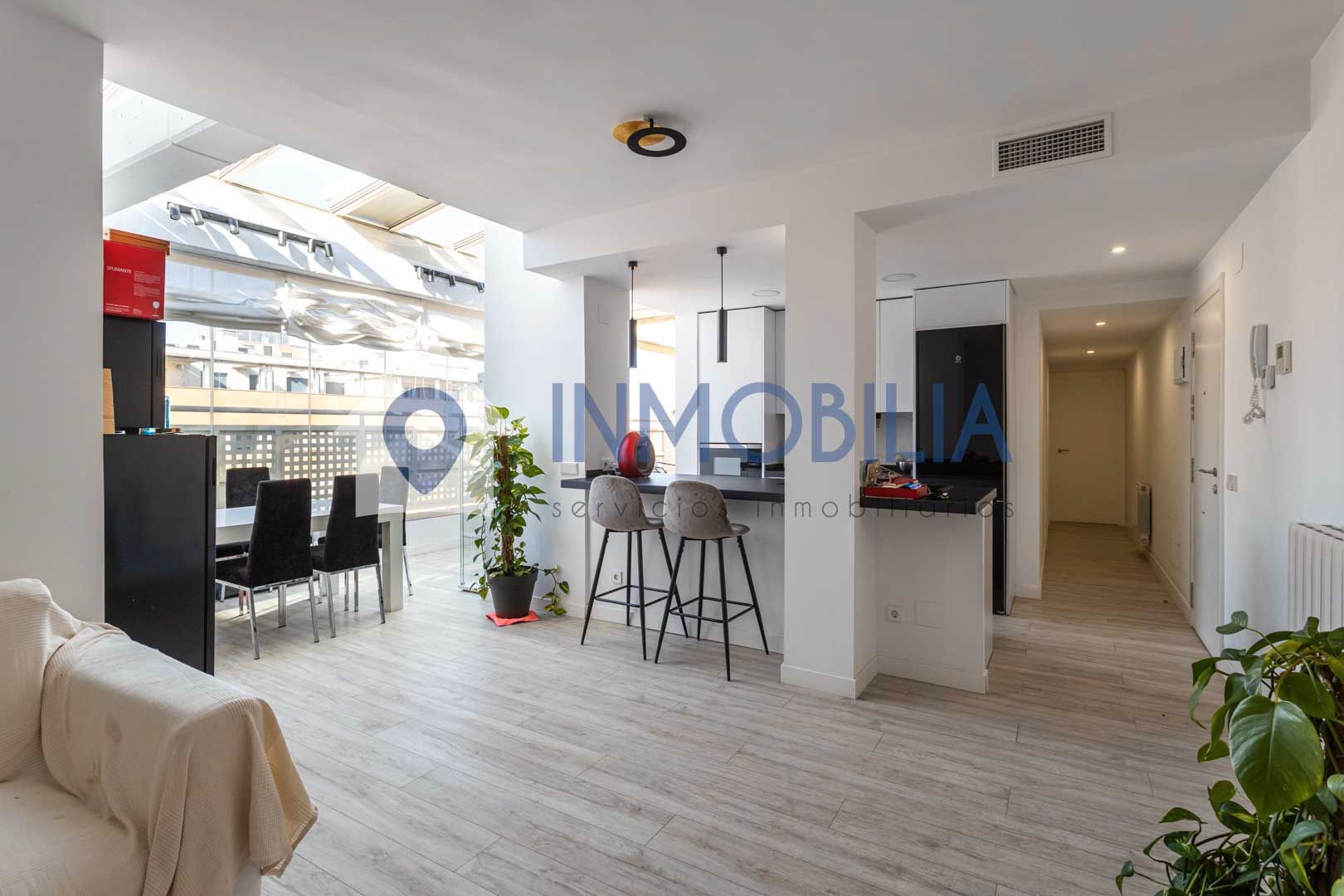 Exterior view of Attic for sale in  Madrid Capital  with Air Conditioner, Heating and Terrace