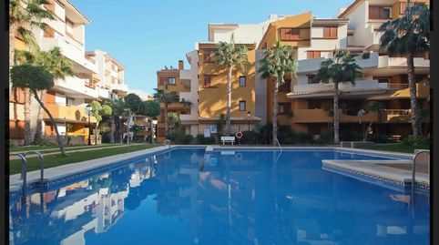 Foto 2 de Apartamento en venta en Punta Prima, Torrevieja