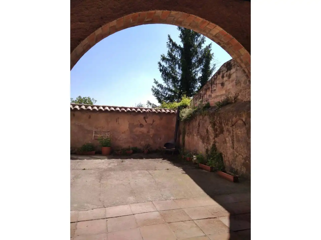 Jardí de Casa o xalet en venda en Sant Feliu Sasserra amb Calefacció, Terrassa i Moblat