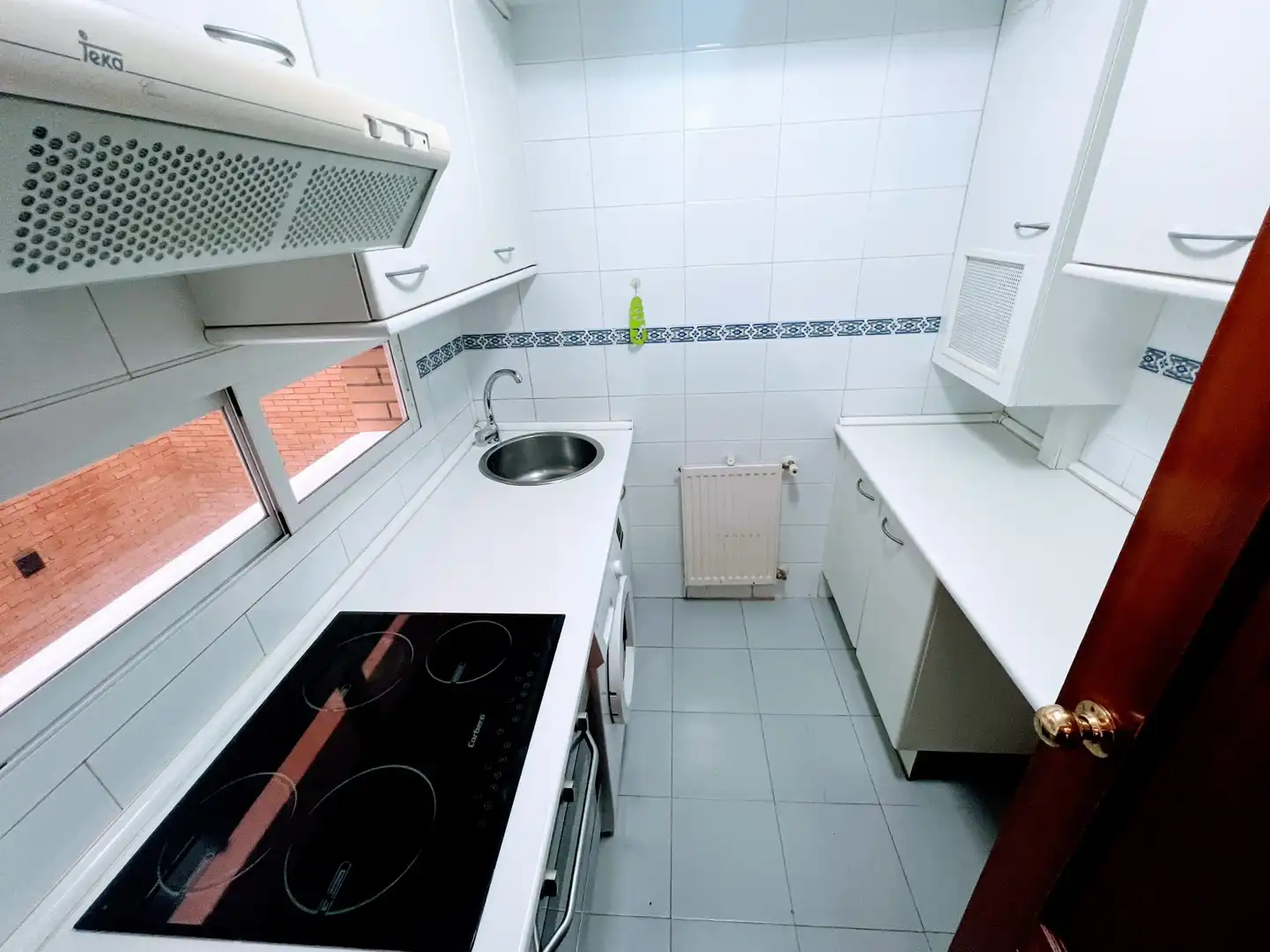 Cocina de Piso de alquiler en San Sebastián de los Reyes con Calefacción