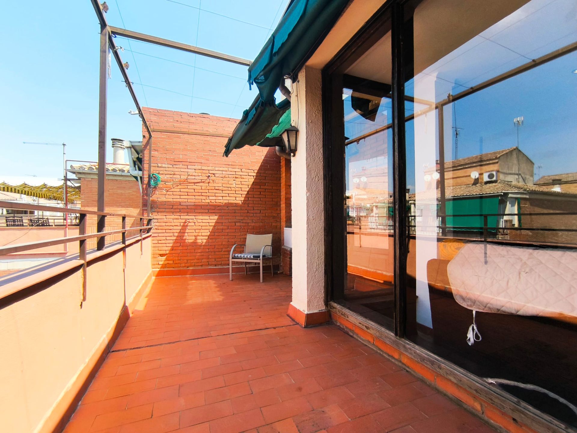 Terrassa de Àtic de lloguer en  Granada Capital amb Aire condicionat i Moblat