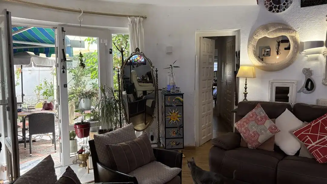Living room of Houses for sale in Empuriabrava  with Air Conditioner and Heating