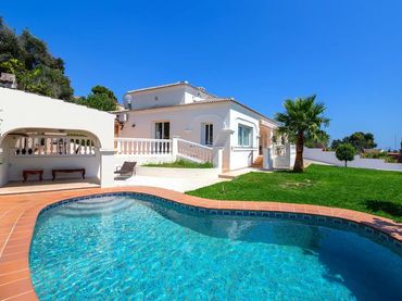 House with pool to rent in LOMAS RIO VERDE 11