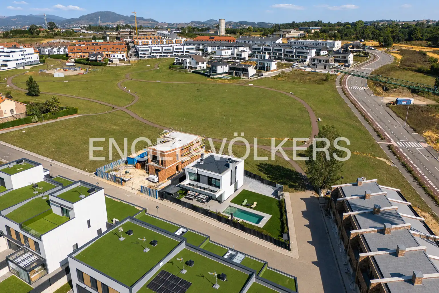 Casa o chalet en venta en Siero con Calefacción, Jardín privado y Piscina