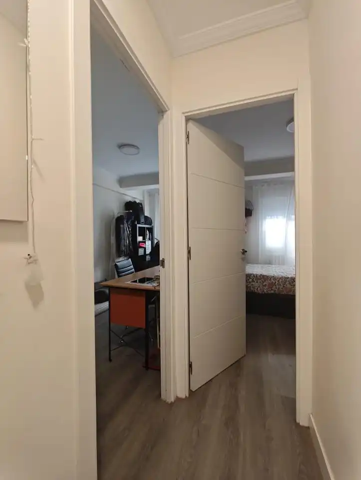Dormitori de Planta baixa en venda en Madrid amb Calefacció