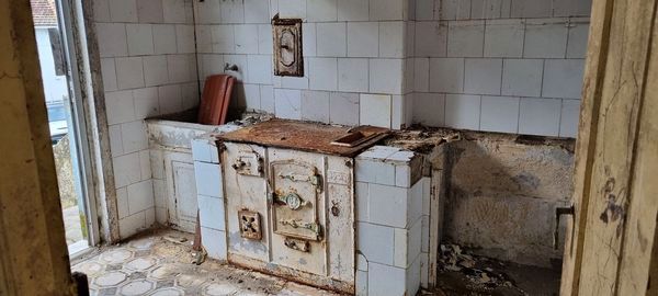 Cuina de Casa o xalet en venda en Vigo  amb Jardí privat