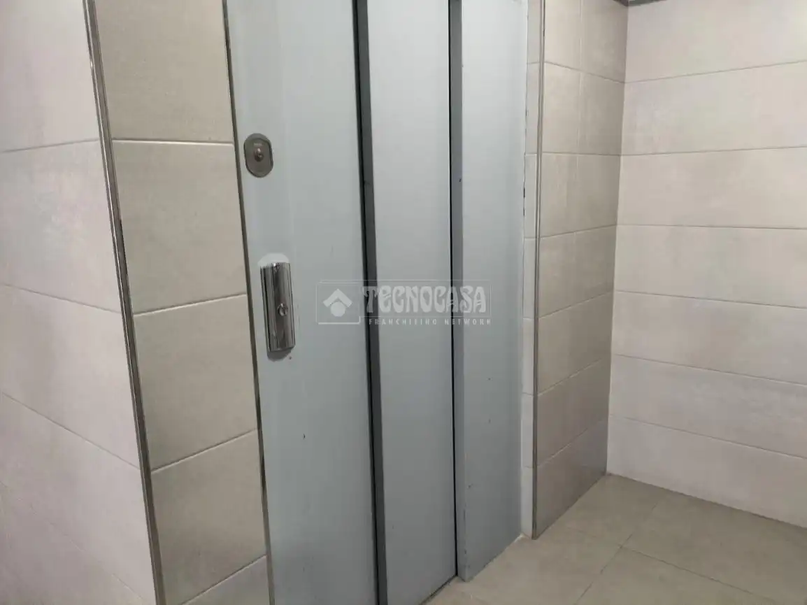 Bany de Pis en venda en Málaga