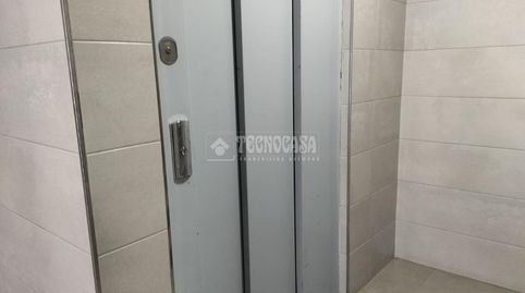 Foto 3 de Piso en venta en Parque Victoria Eugenia, Málaga Capital