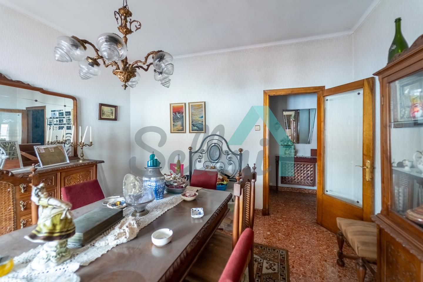 Pis en venda a Nespral, Sama