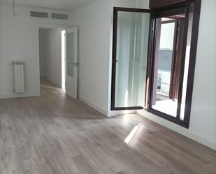 Flat for sale in  Madrid Capital  with Terrace