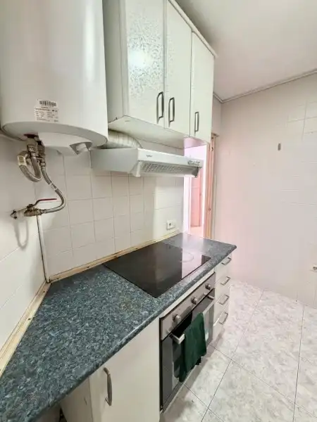 Cuina de Pis en venda en Torremolinos amb Aire condicionat i Moblat