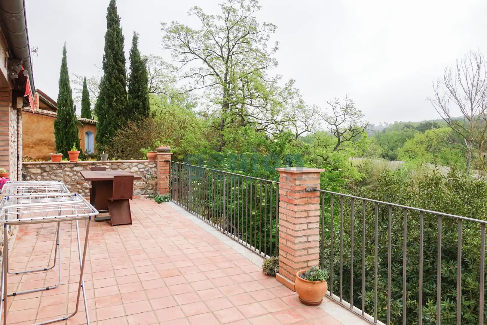 Terraza de Finca rústica en venta en Sant Miquel de Fluvià con Aire acondicionado, Calefacción y Jardín privado